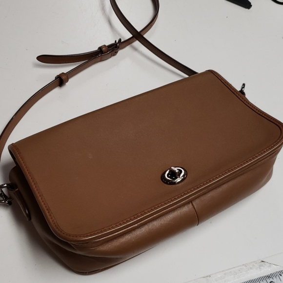 Coach Handbags - Coach Turlock Crossbody